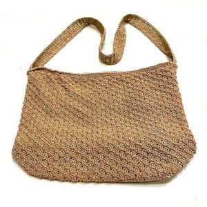 Frankie &Johnnie crocheted purse, beige, zippered top.